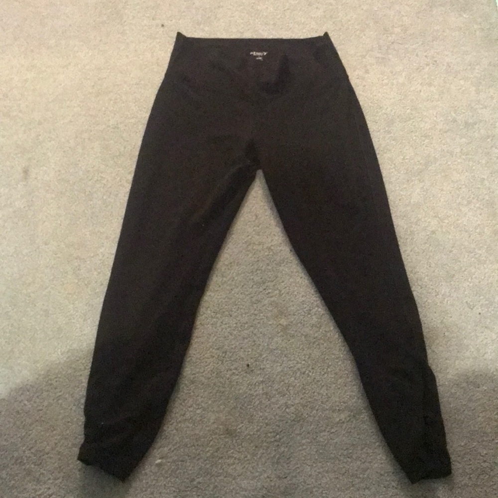 black active leggings
